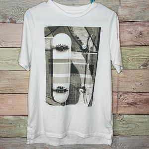 Boys XL Skateboard Shirt